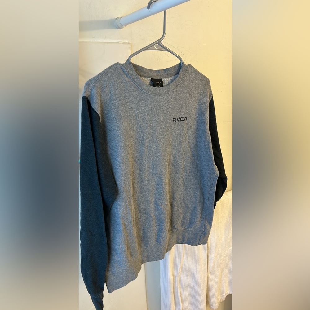 RVCA sweatshirt